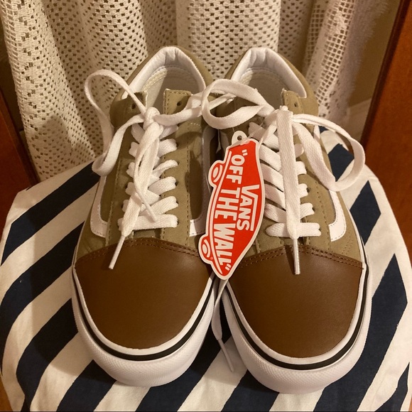 Brand new brown VANS - Picture 3 of 7